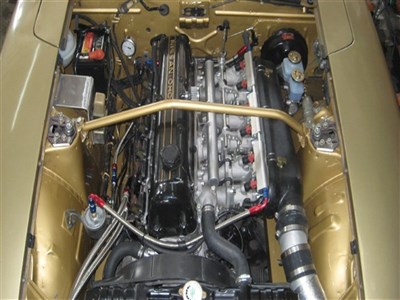 Pavolka 280Z Engine - Up Top